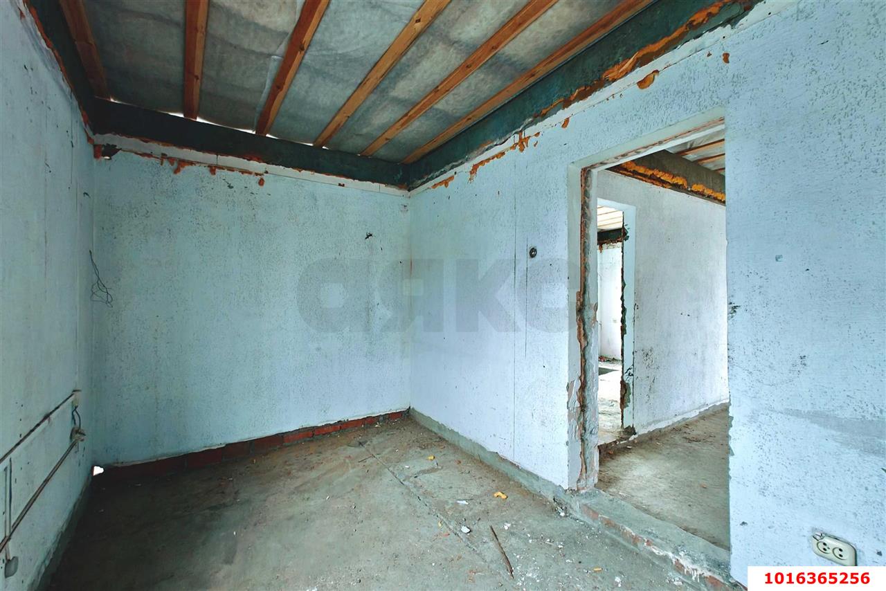 Фото №19: Коммерция 85 м² - Краснодар, Западный внутригородской округ, мкр. Центральный, ул. имени Максима Горького, 70