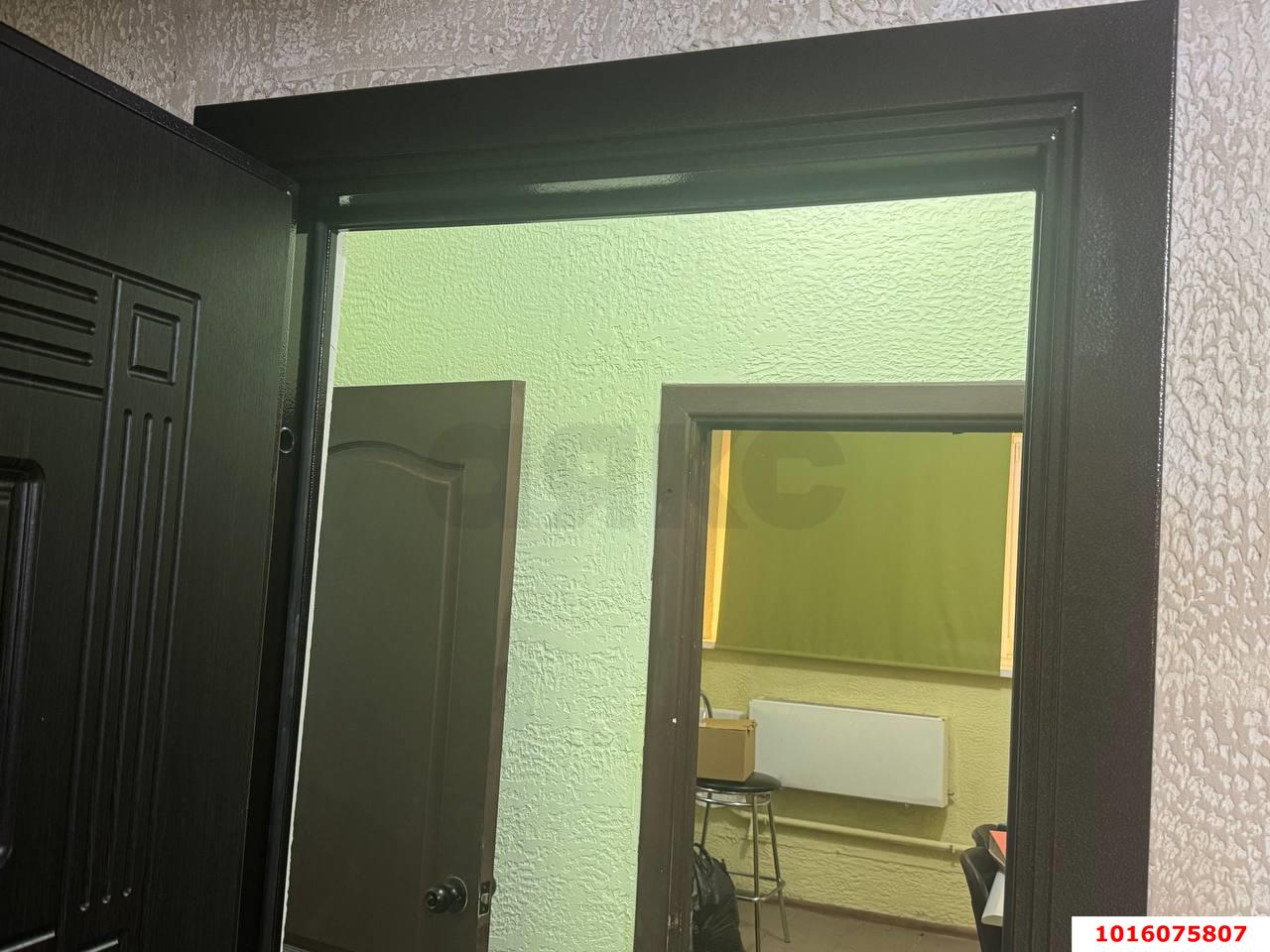 Фото №12: Коммерция 37 м² - Краснодар, Прикубанский внутригородской округ, мкр. Восточно-Кругликовский, ул. Героя А.А. Аверкиева, 8