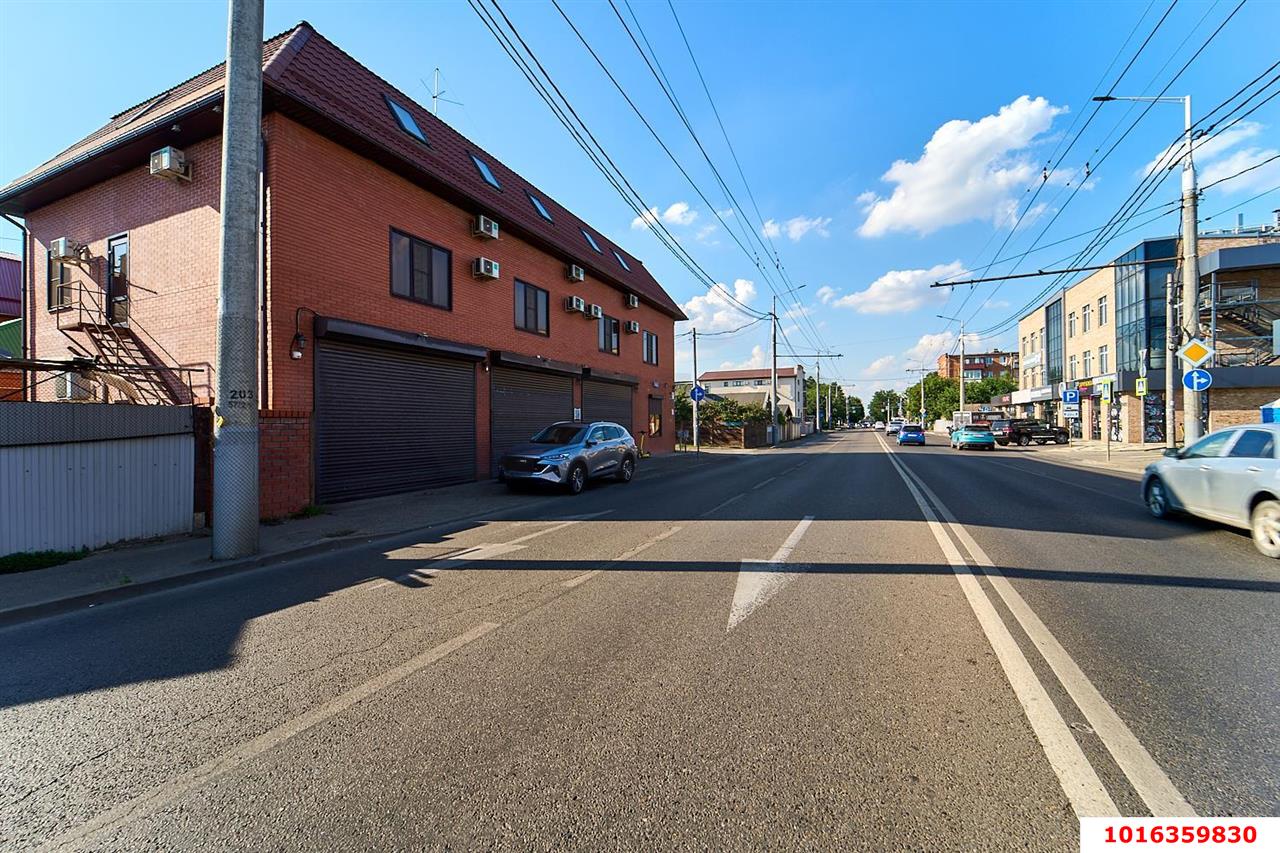 Фото №2: Дом 624 м² + 3.16 сот. - Краснодар, Прикубанский внутригородской округ, мкр. Сельскохозяйственный Институт, пр-д Тимирязева, 2А