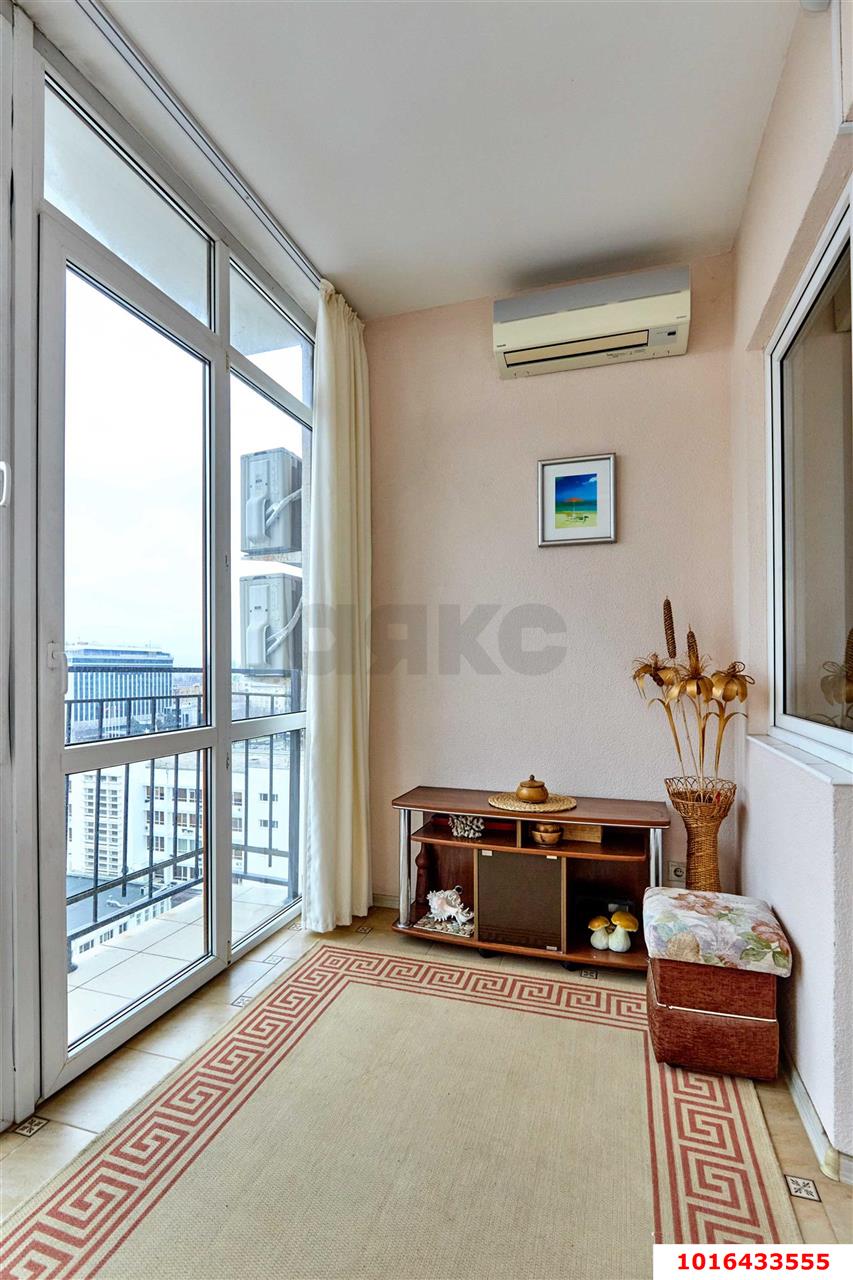 Фото №9: 2-комнатная квартира 98 м² - Краснодар, Центральный внутригородской округ, мкр. Центральный, ул. Красноармейская, 100