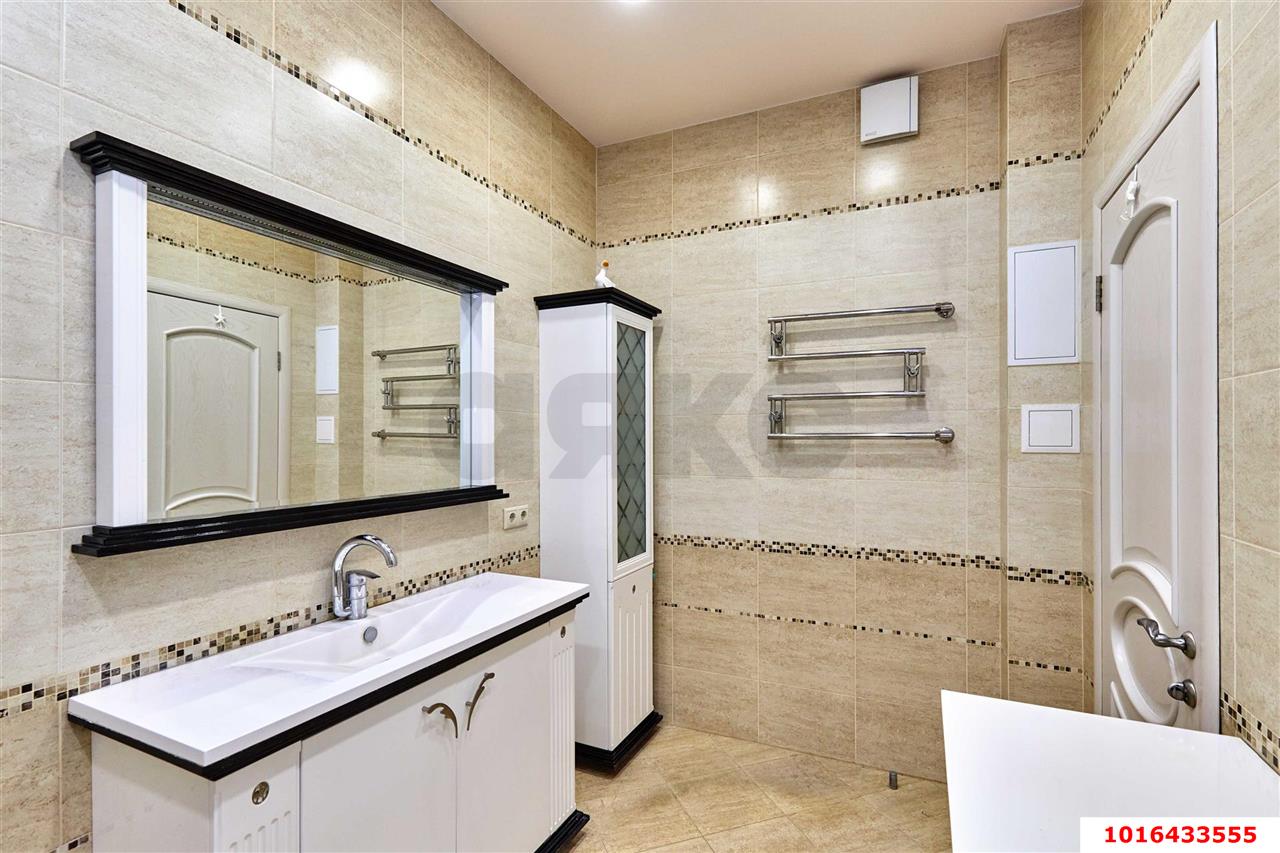 Фото №15: 2-комнатная квартира 98 м² - Краснодар, Центральный внутригородской округ, мкр. Центральный, ул. Красноармейская, 100