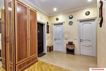 Фото №3: 2-комнатная квартира 92 м² - Краснодар, мкр. Центральный, ул. Красноармейская, 100