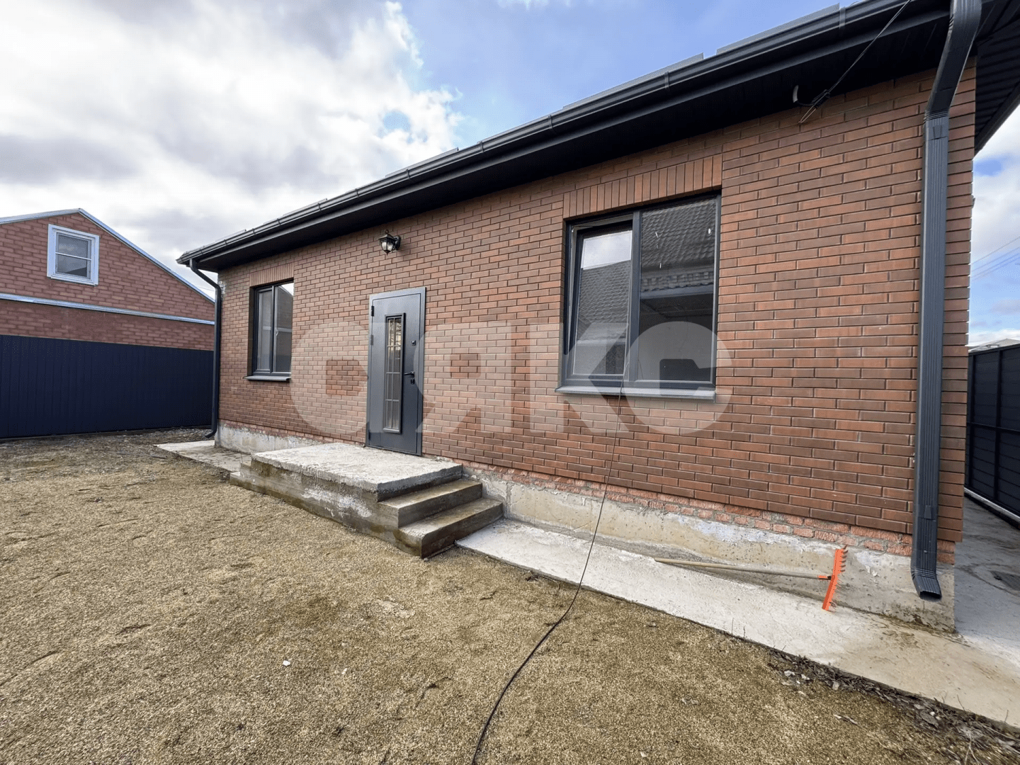 Фото №2: Дом 94 м² + 2.71 сот. - Армавир, мкр. Комсомольский, ул. Тургенева, 208