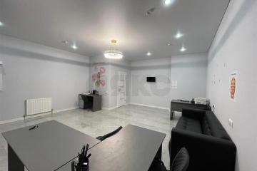 Фото №3: Коммерция 38 м² - Краснодар, мкр. жилой комплекс Дуэт, ул. Душистая, 79к1