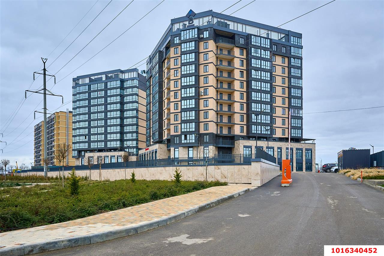 Фото №1: 2-комнатная квартира 65 м² - Яблоновский, мкр. жилой комплекс Вектор, ул. Базовская, 21к4