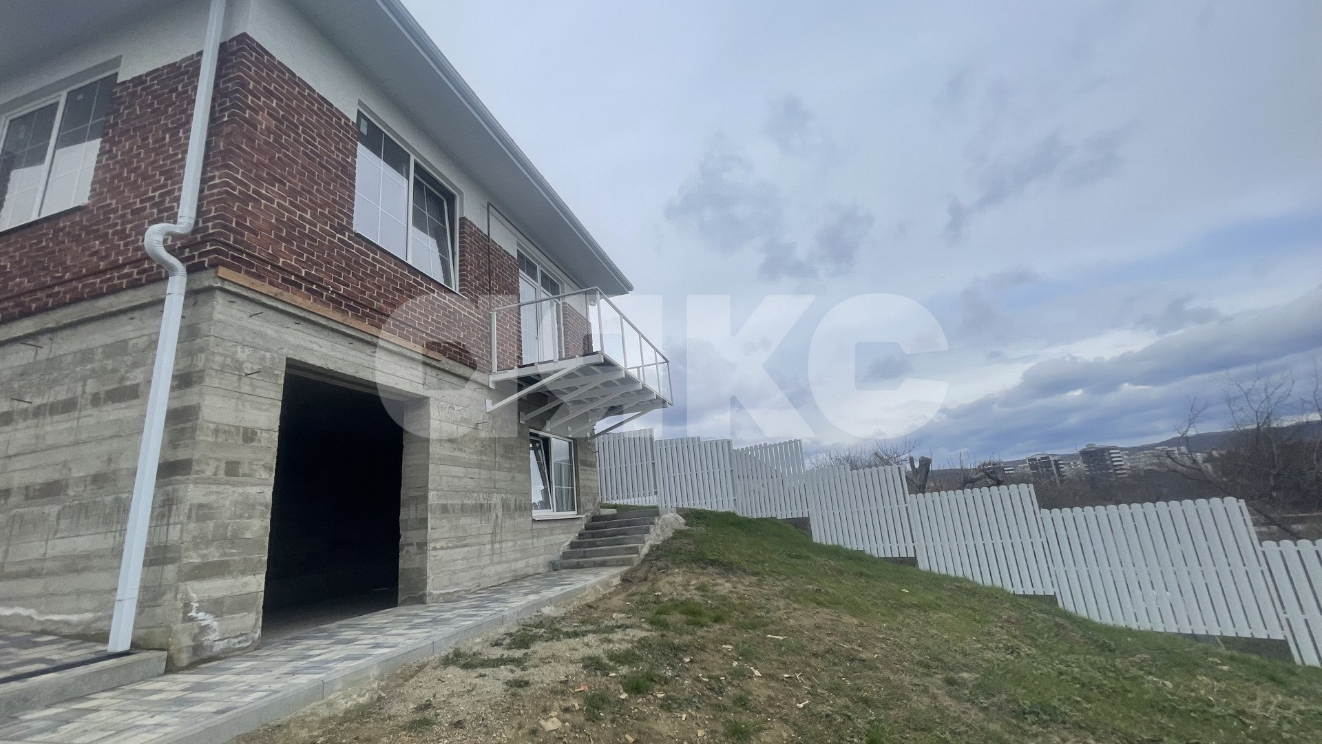 Фото №6: Дом 160 м² + 5 сот. - Горячий Ключ, мкр. Курортная Зона, ул. Черноморская