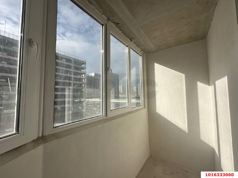 Фото №3: 1-комнатная квартира 44 м² - Краснодар, Губернский, мкр. Прикубанский внутригородской округ, ул. имени Героя Георгия Бочарникова, 14