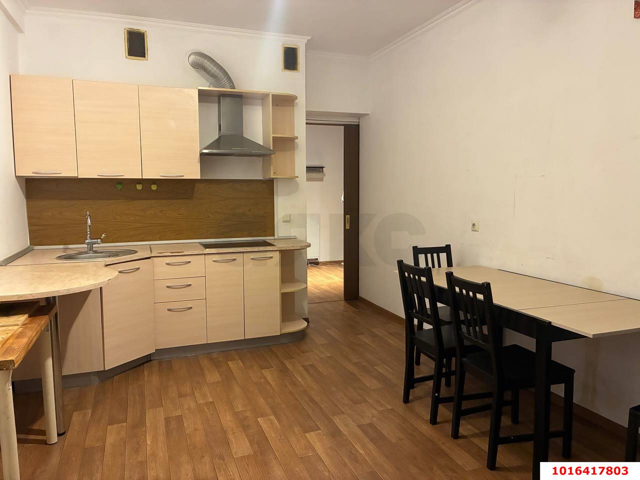 Фото №1: 1-комнатная квартира 62 м² - Краснодар, Центральный внутригородской округ, Западный внутригородской округ, мкр. Центральный, ул. Кубанская набережная, 31/1