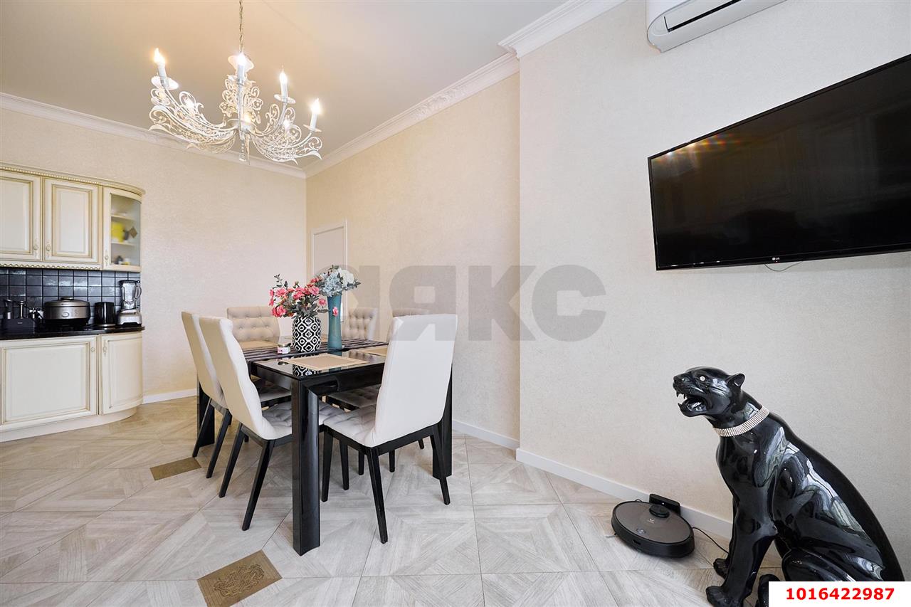 Фото №13: 3-комнатная квартира 115 м² - Краснодар, Центральный внутригородской округ, Западный внутригородской округ, мкр. Центральный, ул. Кубанская набережная, 37