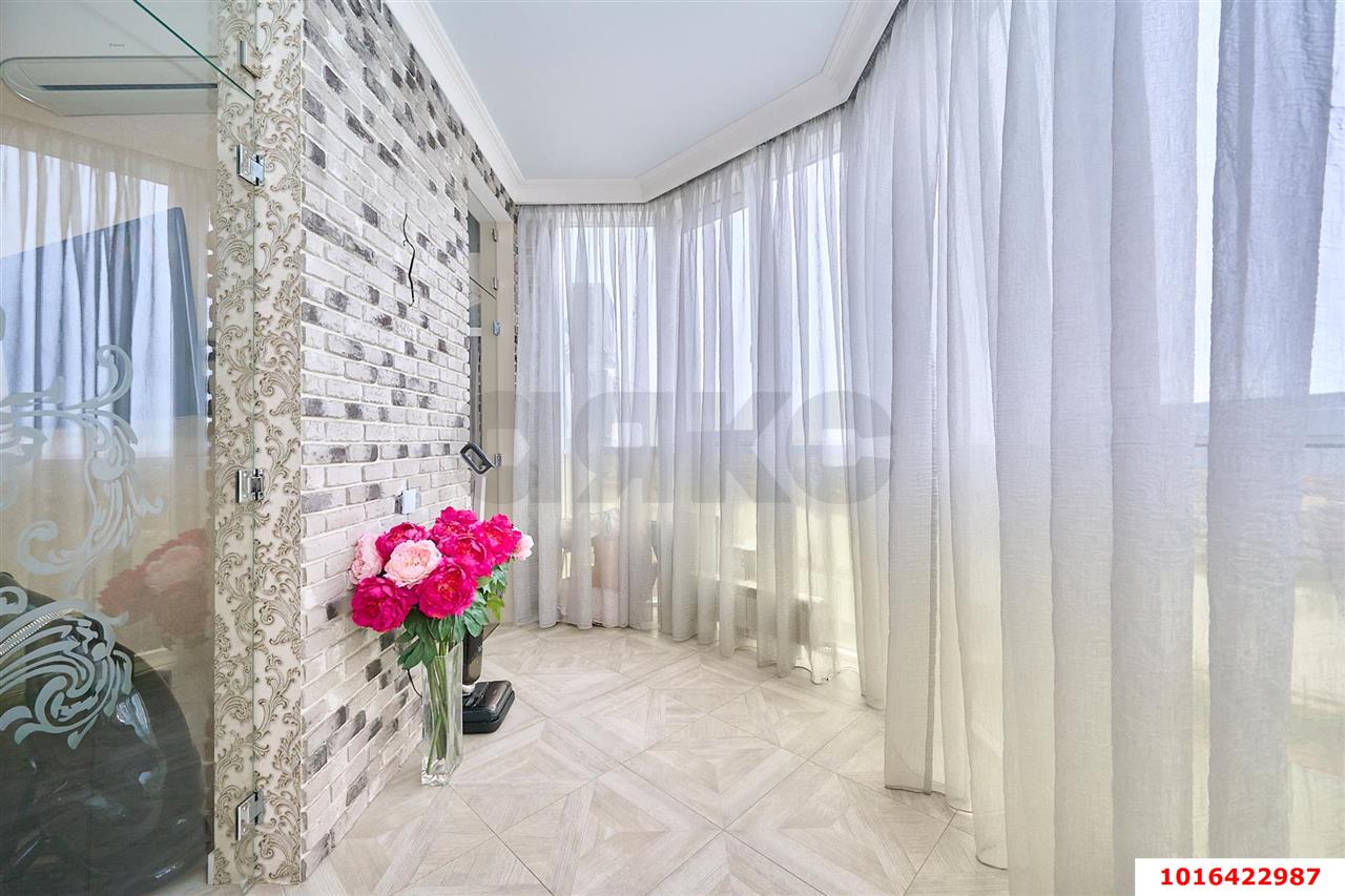 Фото №5: 3-комнатная квартира 115 м² - Краснодар, Центральный внутригородской округ, Западный внутригородской округ, мкр. Центральный, ул. Кубанская набережная, 37