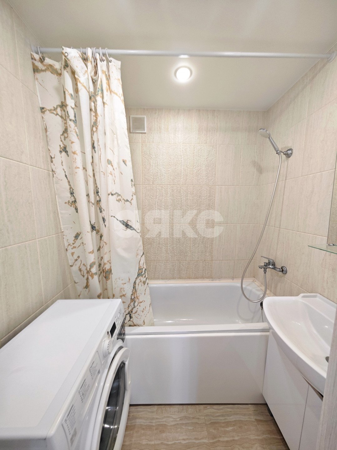 Фото №9: 1-комнатная квартира 45 м² - Липецк, мкр. Советский округ, ул. М.И. Неделина, 14А