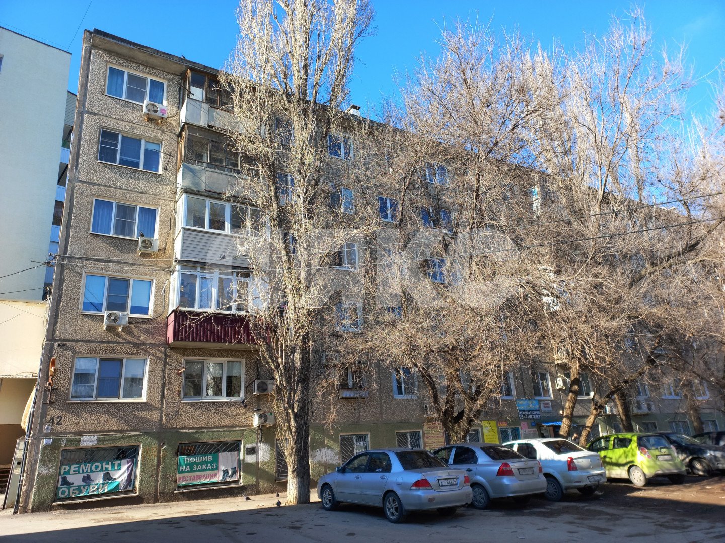 Фото №1: Коммерция <span class="whitespace-nowrap">48 м²</span>, <span class="whitespace-nowrap">-1/5 эт.</span> - Волгоград, р. Краснооктябрьский, ул. Генерала Штеменко, 42