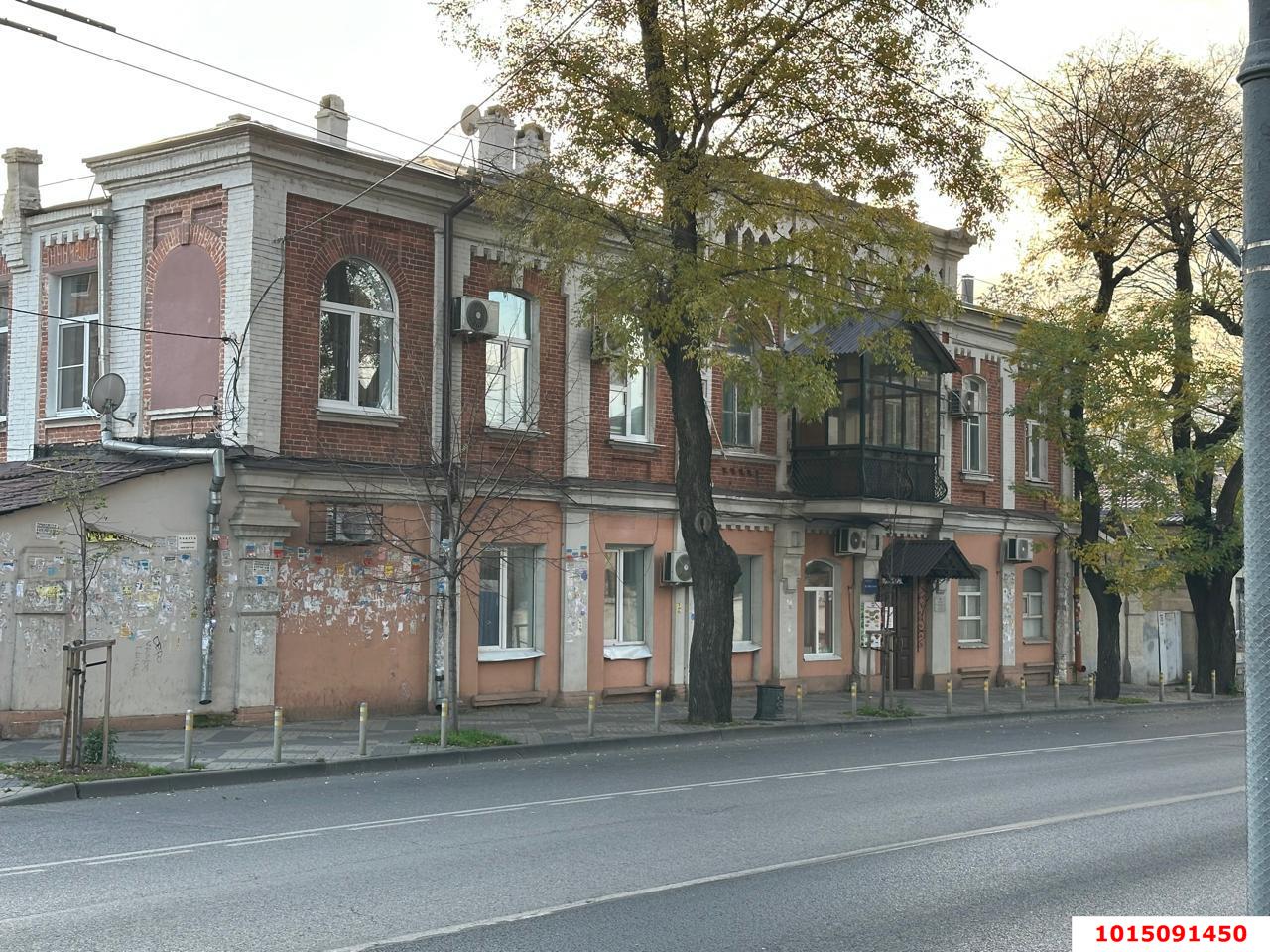 Фото №1: 3-комнатная квартира 61 м² - Краснодар, Центральный внутригородской округ, мкр. Центральный, ул. Мира, 78