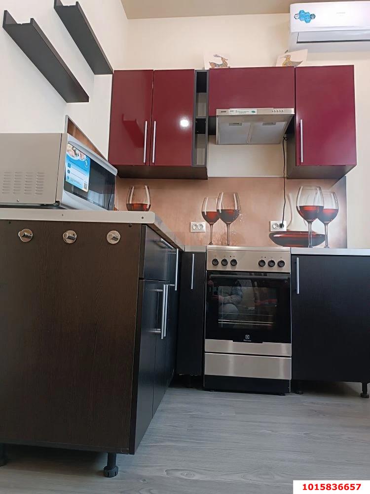 Фото №3: 1-комнатная квартира 40 м² - Краснодар, Прикубанский внутригородской округ, мкр. Музыкальный, ул. имени С.В. Рахманинова, 21к1