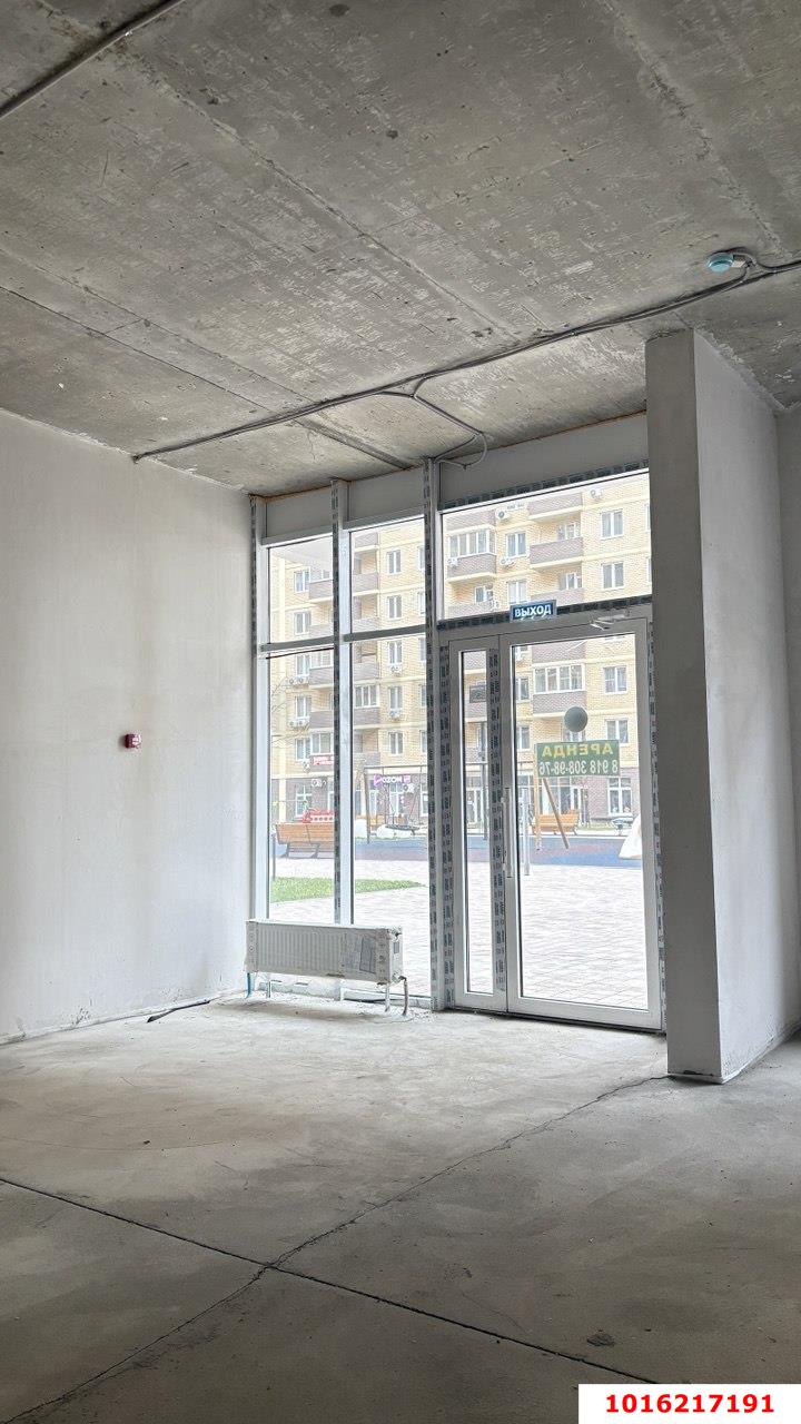 Фото №1: Коммерция 45 м² - Краснодар, Прикубанский внутригородской округ, мкр. жилой комплекс Дыхание, ул. Лётчика Позднякова, 2к23