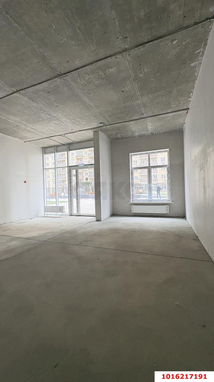 Фото №2: Коммерция 45 м² - Краснодар, Прикубанский внутригородской округ, мкр. жилой комплекс Дыхание, ул. Лётчика Позднякова, 2к23