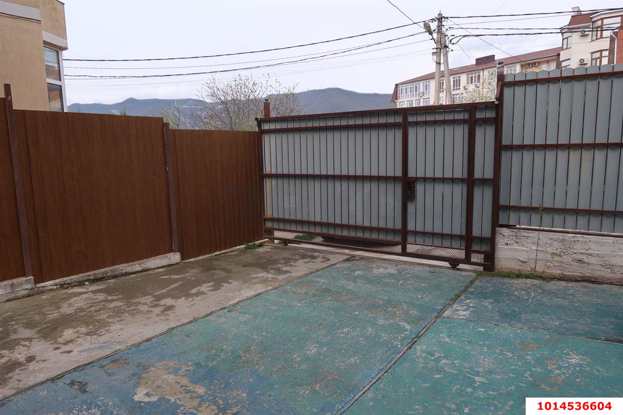 Фото №6: Дом 351 м² + 6.2 сот. - Геленджик, мкр. Магилат, ул. Майская, 13