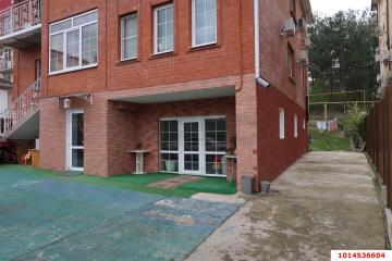 Фото №2: Дом 351 м² - Геленджик, мкр. Магилат, ул. Майская, 13