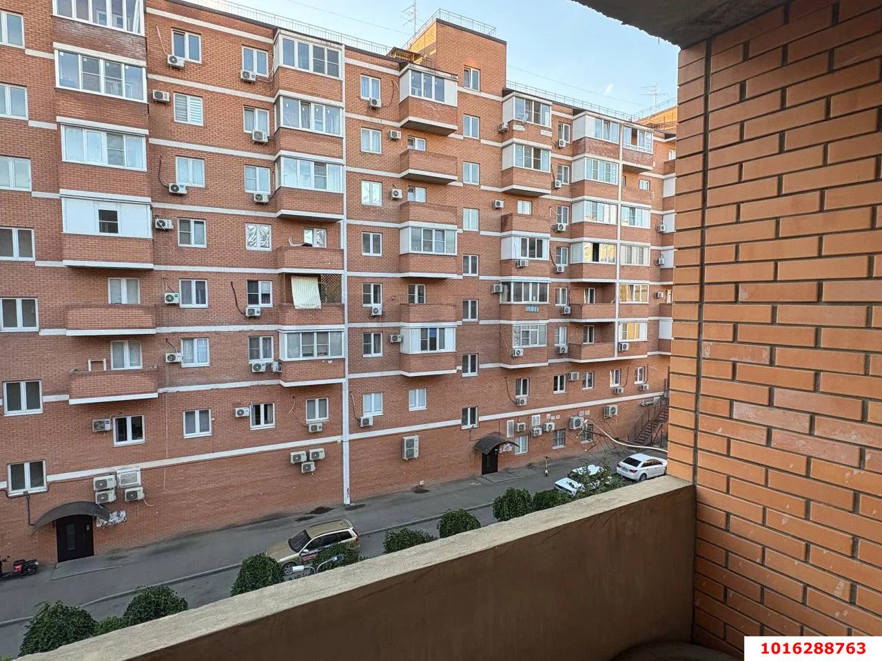 Фото №11: 1-комнатная квартира 37 м² - Краснодар, ЖК Лучезарный, имени Петра Метальникова, жилой комплекс Лучезарный, Прикубанский внутригородской округ, Завод Радиоизмерительных Приборов, мкр. Музыкальный, ул. Московская, 154к1