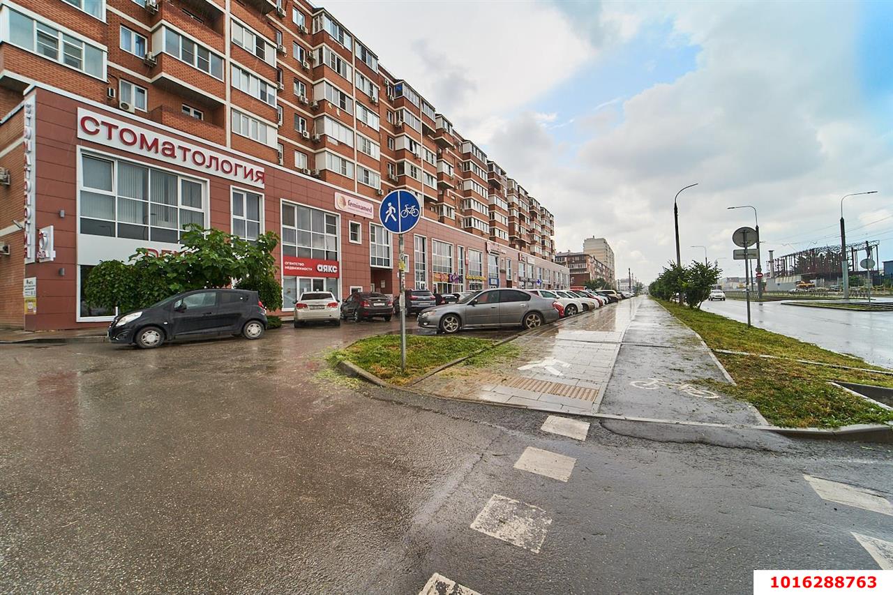 Фото №19: 1-комнатная квартира 37 м² - Краснодар, ЖК Лучезарный, имени Петра Метальникова, жилой комплекс Лучезарный, Прикубанский внутригородской округ, Завод Радиоизмерительных Приборов, мкр. Музыкальный, ул. Московская, 154к1