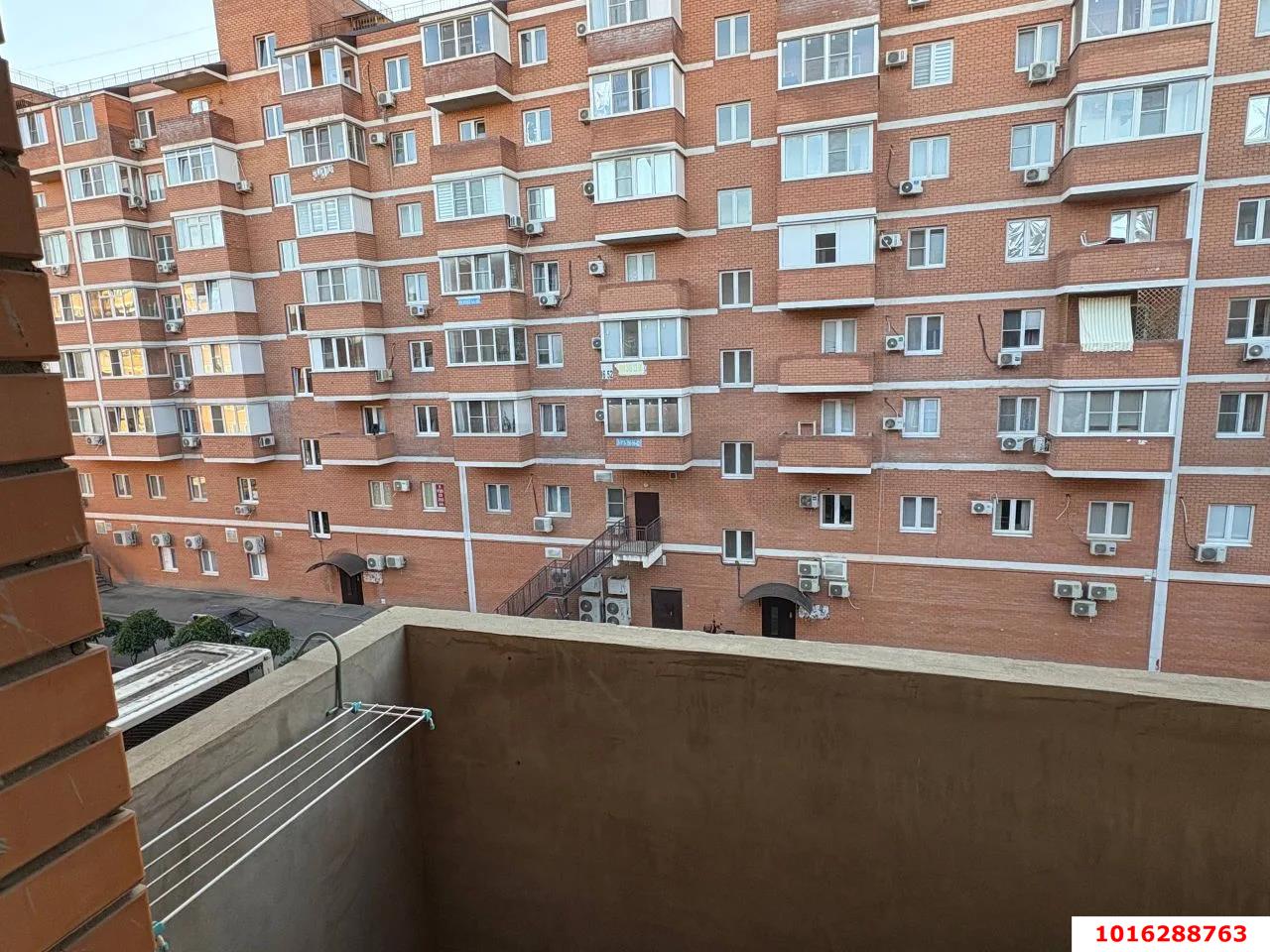 Фото №12: 1-комнатная квартира 37 м² - Краснодар, ЖК Лучезарный, имени Петра Метальникова, жилой комплекс Лучезарный, Прикубанский внутригородской округ, Завод Радиоизмерительных Приборов, мкр. Музыкальный, ул. Московская, 154к1