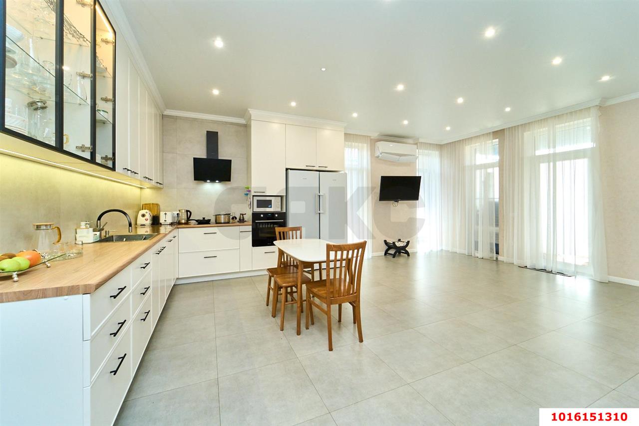 Фото №1: Дом 101 м² + 5 сот. - Старобжегокай, ул. Полевая