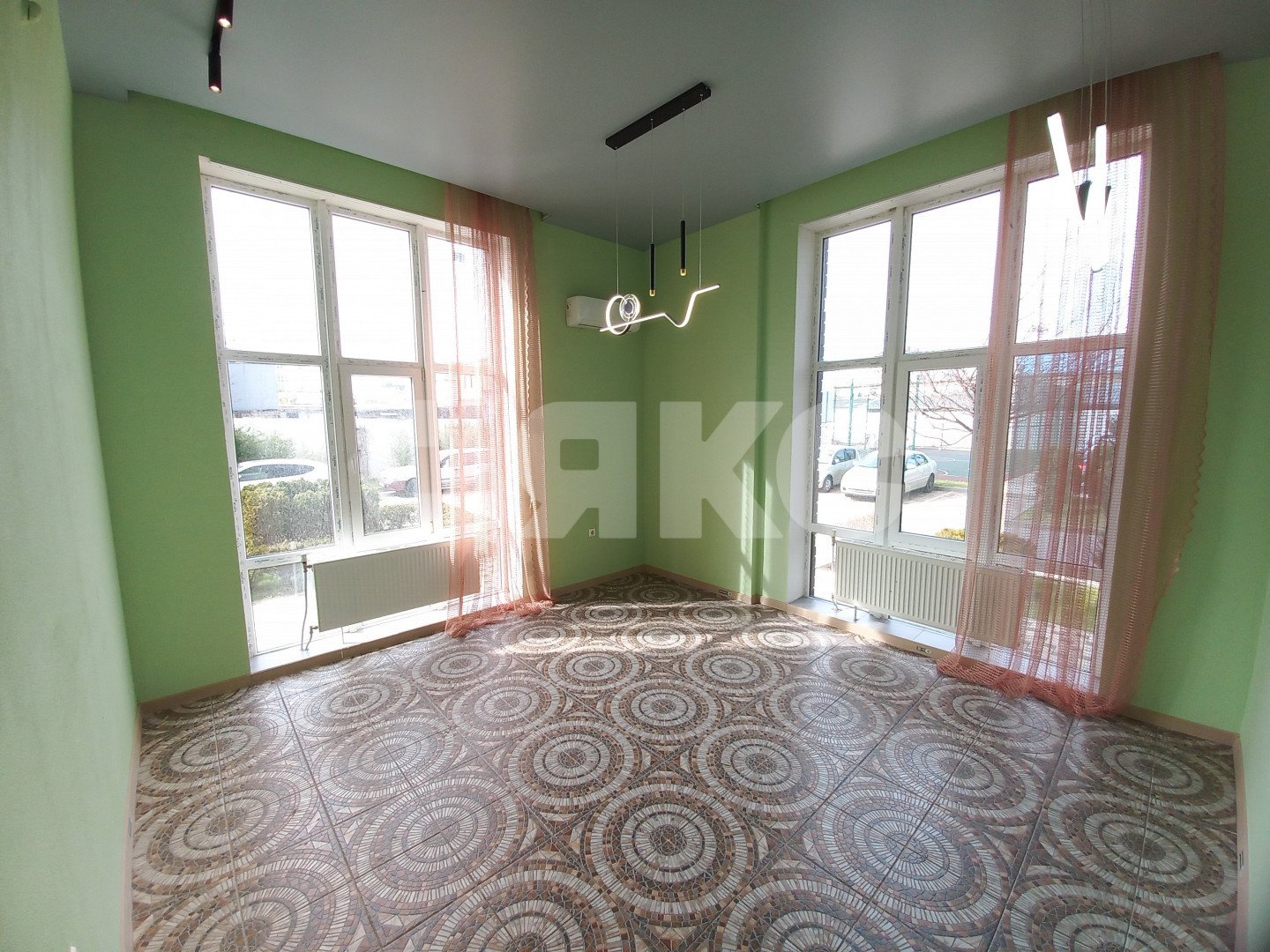 Фото №2: Коммерция 37 м² - Анапа, жилой комплекс Огни Анапы, мкр. жилой комплекс Огни Анапы, ул. Толстого, 130к1