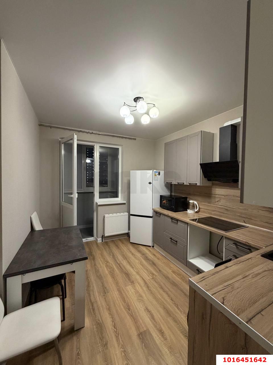 Фото №3: 1-комнатная квартира 34 м² - Краснодар, Прикубанский внутригородской округ, мкр. жилой комплекс Самолёт-2, ул. Западный Обход, 57к1