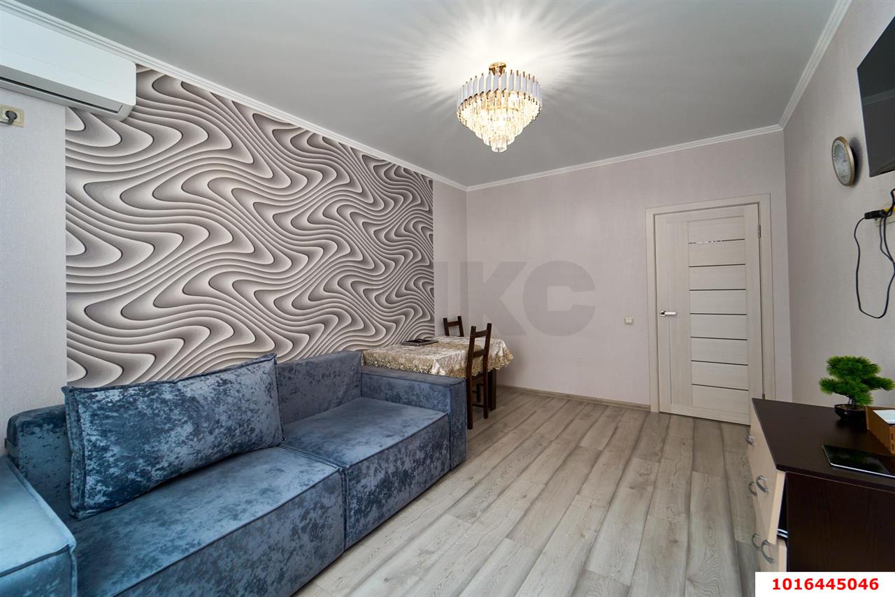 Фото №2: 2-комнатная квартира <span class="whitespace-nowrap">55 м²</span>, <span class="whitespace-nowrap">12/18 эт.</span> - Краснодар, Прикубанский внутригородской округ, ЖК Губернский, мкр. 1-й квартал, ул. Домбайская, 59