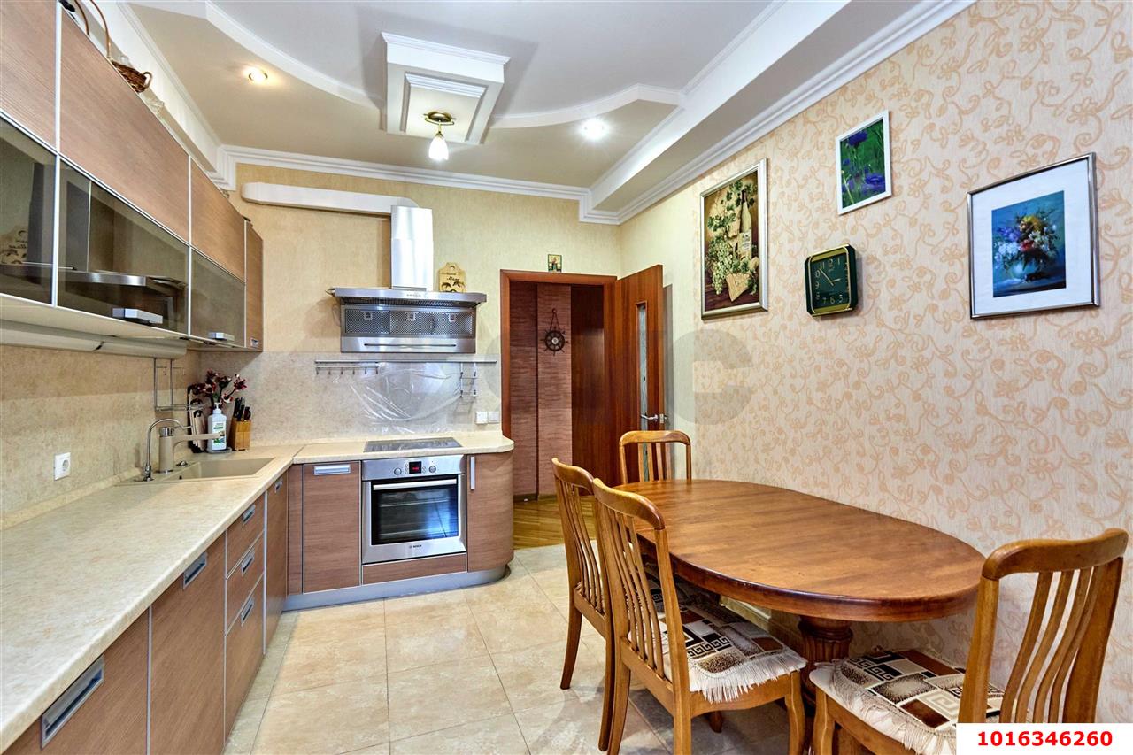 Фото №10: 2-комнатная квартира 75 м² - Краснодар, Западный внутригородской округ, мкр. Юбилейный, ул. 70-летия Октября, 26/1