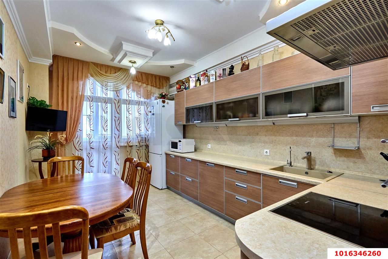 Фото №8: 2-комнатная квартира 75 м² - Краснодар, Западный внутригородской округ, мкр. Юбилейный, ул. 70-летия Октября, 26/1