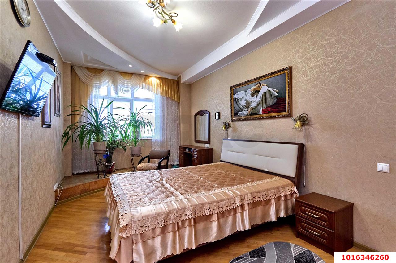 Фото №5: 2-комнатная квартира 75 м² - Краснодар, Западный внутригородской округ, мкр. Юбилейный, ул. 70-летия Октября, 26/1