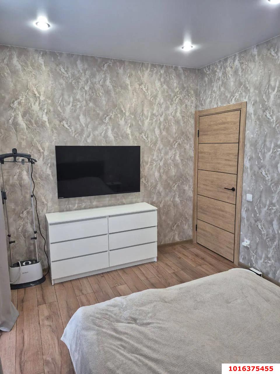 Фото №3: 2-комнатная квартира 55 м² - Краснодар, Прикубанский внутригородской округ, мкр. Любимово, 2