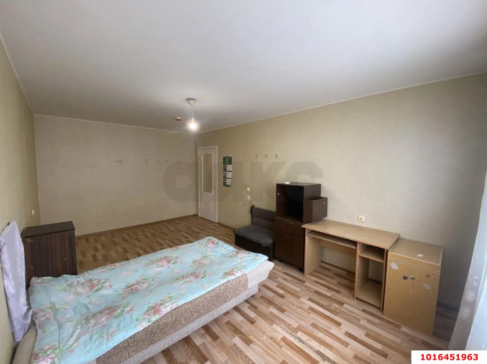 Фото №6: 2-комнатная квартира 65 м² - Краснодар, Прикубанский внутригородской округ, мкр. Репино, пр-д Репина, 42