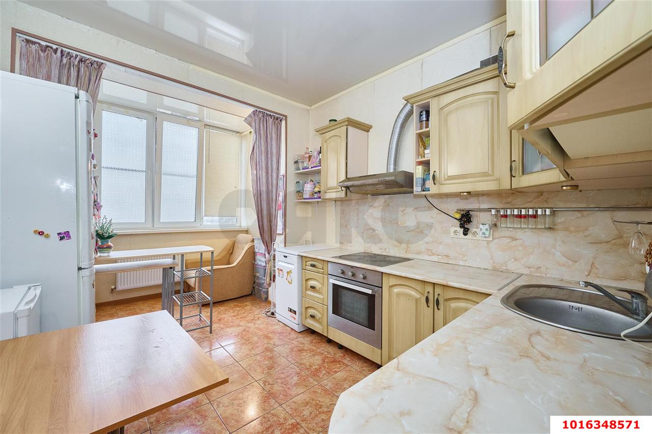 Фото №2: 1-комнатная квартира 40 м² - Краснодар, Прикубанский внутригородской округ, мкр. Музыкальный, ул. имени Сергея Есенина, 84Г