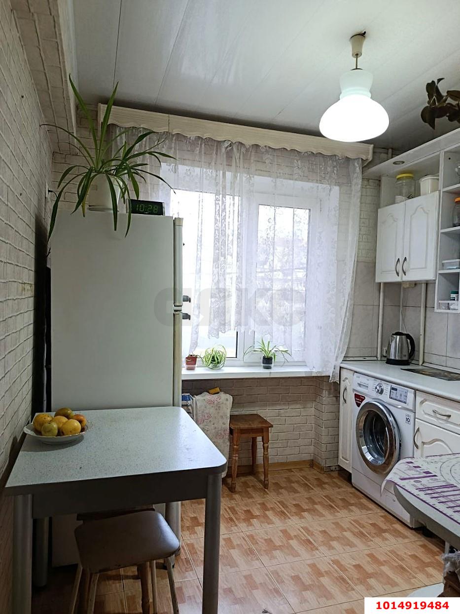 Фото №11: 3-комнатная квартира 60 м² - Краснодар, Карасунский внутригородской округ, мкр. Черёмушки, ул. Димитрова, 129