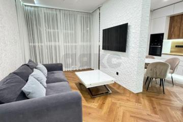 Фото №1: 2-комнатная квартира 49 м² - Краснодар, мкр. Черёмушки, ул. Новороссийская, 90/2