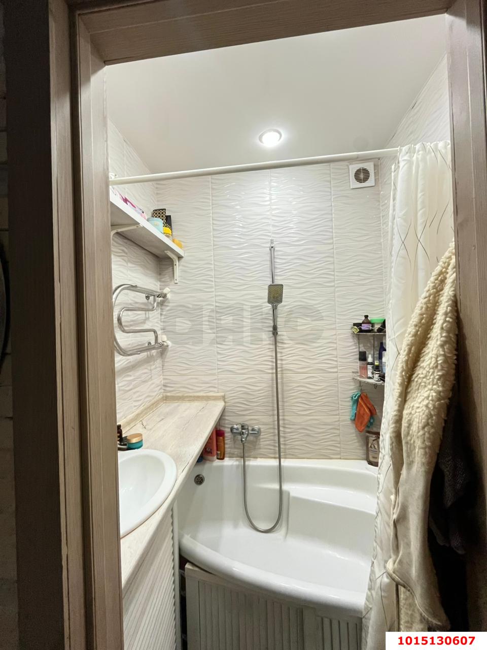 Фото №10: 2-комнатная квартира 54 м² - Краснодар, мкр. Западный внутригородской округ, ул. Красных Партизан, 246