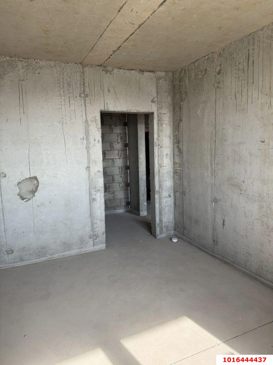 Фото №6: 1-комнатная квартира 35 м² - Краснодар, Центральный внутригородской округ, мкр. Центральный, ул. Фабричная, 4