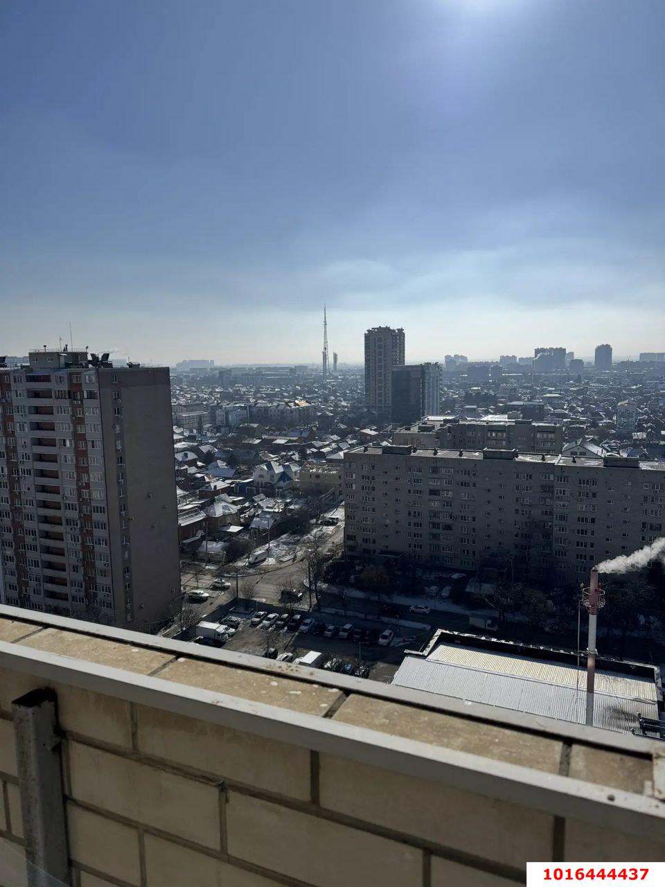 Фото №1: 1-комнатная квартира 35 м² - Краснодар, Центральный внутригородской округ, мкр. Центральный, ул. Фабричная, 4