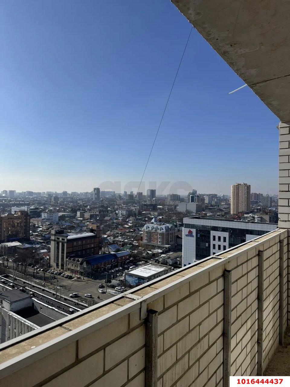 Фото №3: 1-комнатная квартира 35 м² - Краснодар, Центральный внутригородской округ, мкр. Центральный, ул. Фабричная, 4