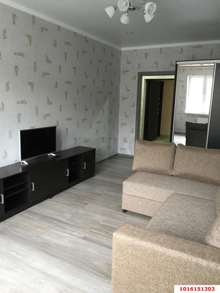 Фото №1: 1-комнатная квартира 41 м² - Краснодар, Карасунский внутригородской округ, Центральный внутригородской округ, Черёмушки, мкр. жилой комплекс Комфорт, ул. Селезнёва, 4/9