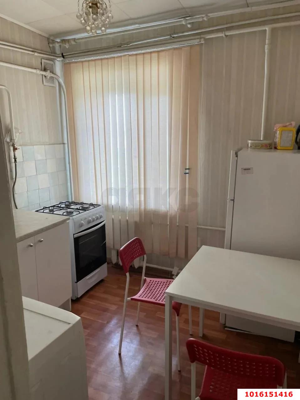 Фото №2: 2-комнатная квартира 42 м² - Краснодар, Карасунский внутригородской округ, мкр. Черёмушки, ул. Ставропольская, 125/1