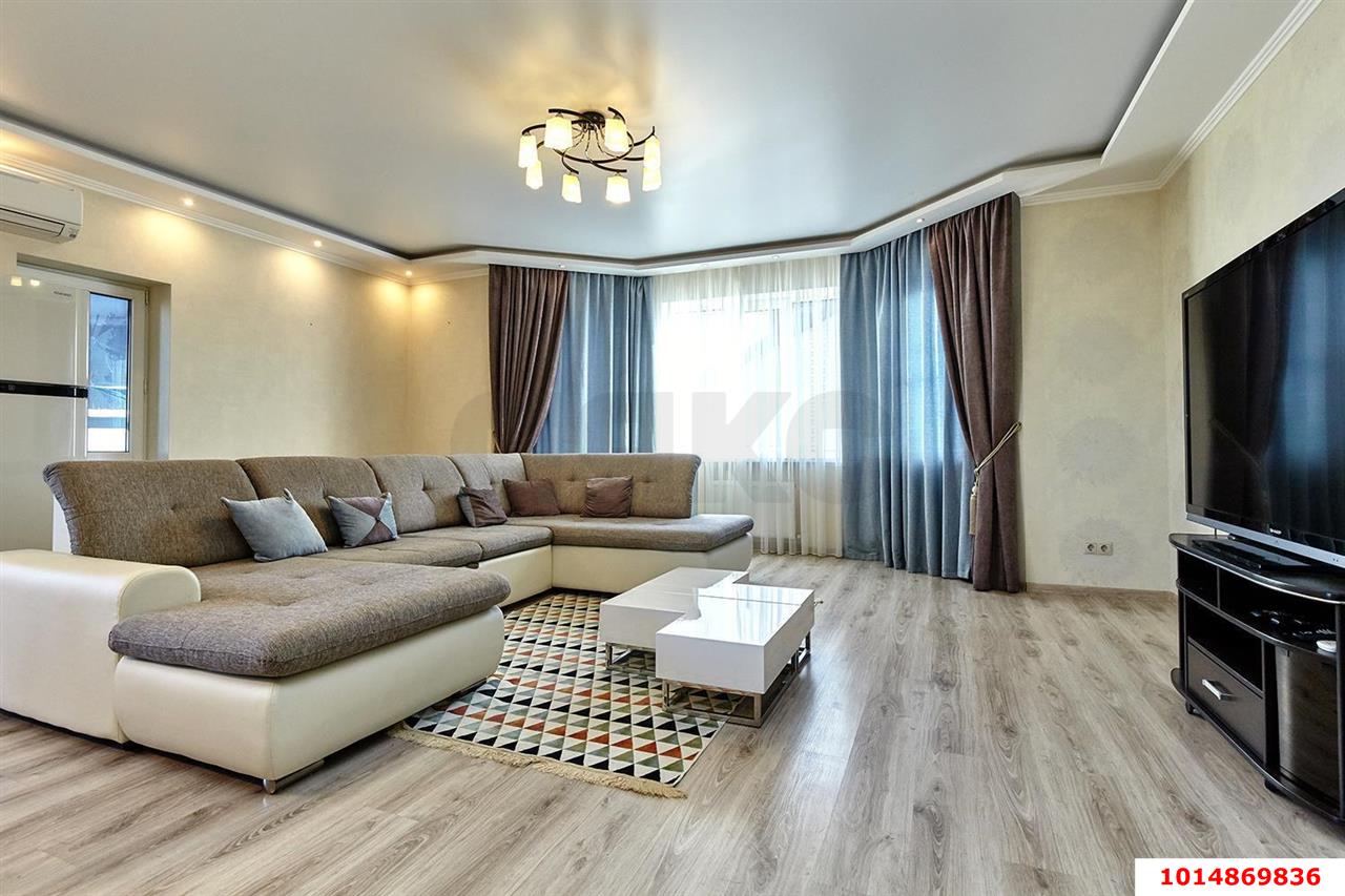 Фото №1: 3-комнатная квартира 103 м² - Краснодар, Прикубанский внутригородской округ, ЖК Любимый Дом, мкр. Музыкальный, ул. имени И.И. Дунаевского, 26