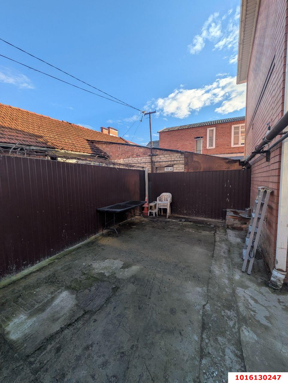 Фото №4: Дом 140 м² + 2 сот. - Краснодар, Центральный внутригородской округ, мкр. Дубинка, ул. Фурманова, 132/1