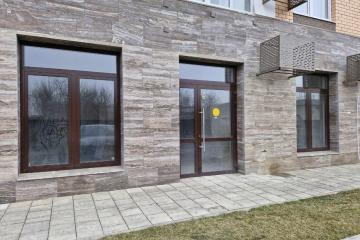 Фото №1: Коммерция 71 м² - Краснодар, мкр. Музыкальный, ул. Московская, 112