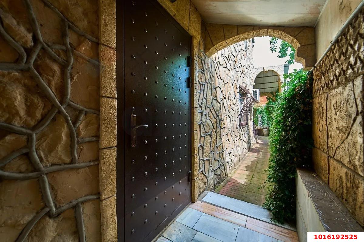 Фото №7: Дом 142 м² + 3 сот. - Краснодар, Западный внутригородской округ, Горогороды, мкр. Центральный, ул. Олега Кошевого, 70