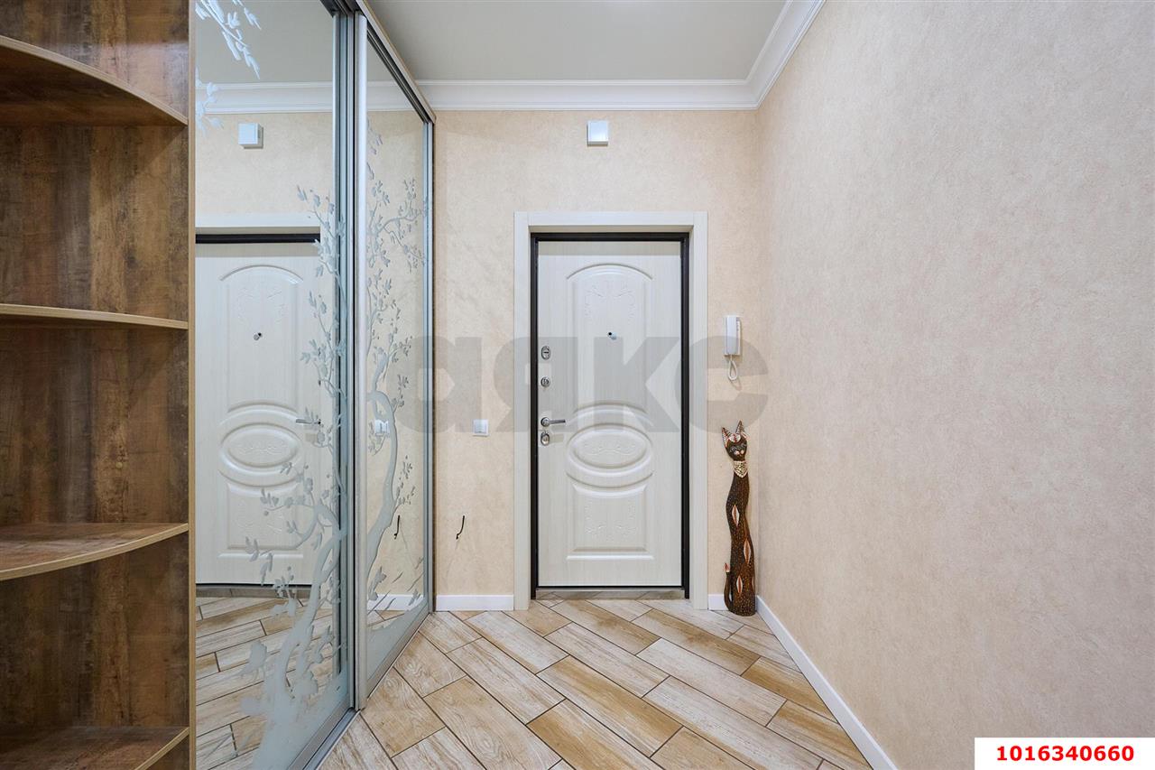 Фото №16: 3-комнатная квартира 94 м² - Краснодар, Центральный внутригородской округ, Дубинка, жилой комплекс Радонеж, мкр. Черёмушки, ул. Вишняковой, 1/23к1