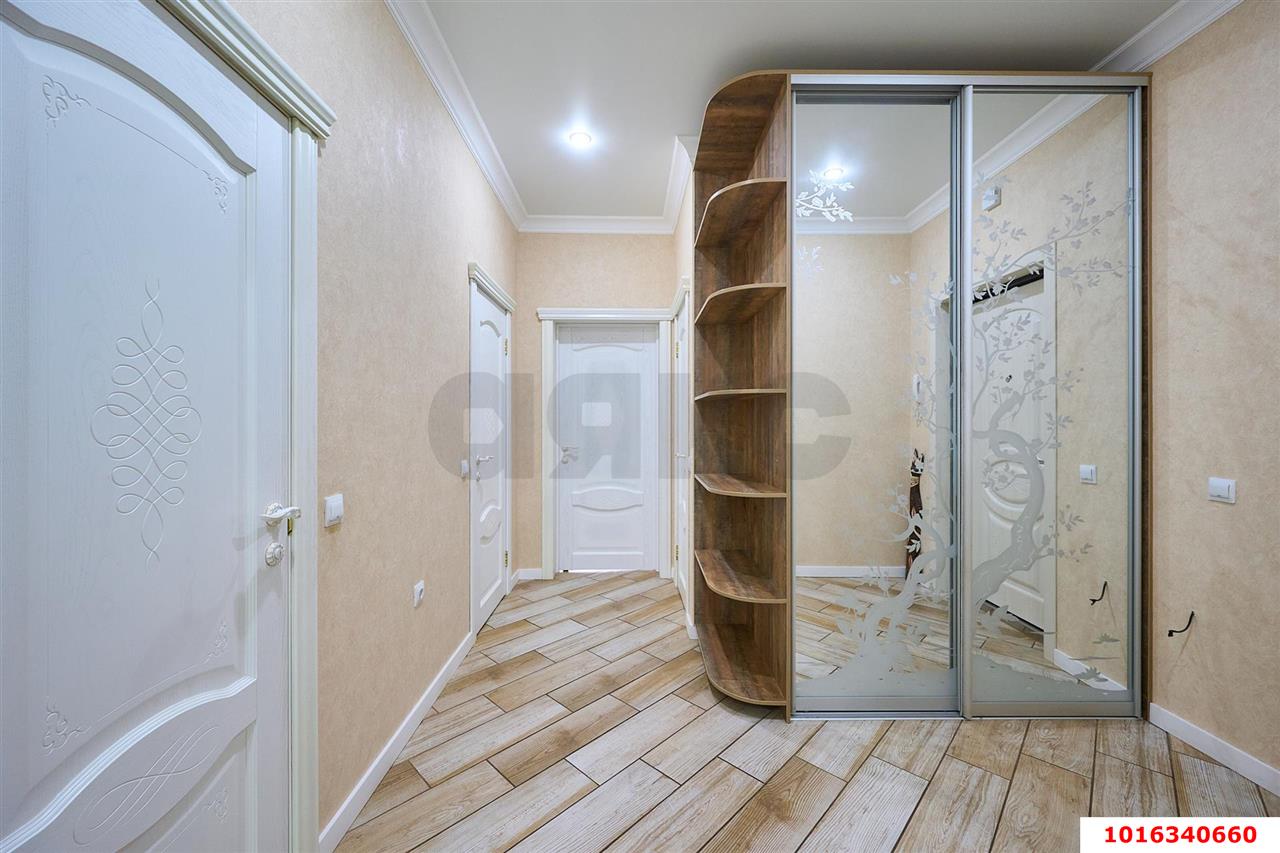 Фото №15: 3-комнатная квартира 94 м² - Краснодар, Центральный внутригородской округ, Дубинка, жилой комплекс Радонеж, мкр. Черёмушки, ул. Вишняковой, 1/23к1