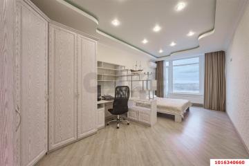 Фото №1: 3-комнатная квартира 94 м² - Краснодар, мкр. Черёмушки, ул. Вишняковой, 1/23к1